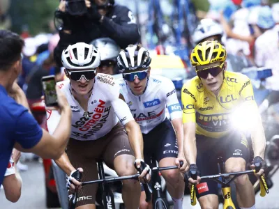 Cycling - Tour de France - Stage 20 - Belfort to Le Markstein Fellering - France - July 22, 2023  UAE Team Emirates' Tadej Pogacar, Team Jumbo&ndash;Visma's Jonas Vingegaard and AG2R Citroen Team's Felix Gall in action during stage 20 Pool via REUTERS/Garnier Etienne