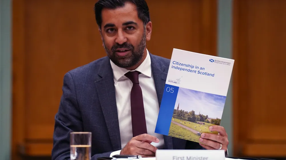 27 July 2023, United Kingdom, Edinburgh: First Minister of Scotland Humza Yousaf speaks at the launch of a policy paper on citizenship in an independent Scotland at the National Records Of Scotland in Edinburgh. Photo: Andrew Milligan/PA Wire/dpa