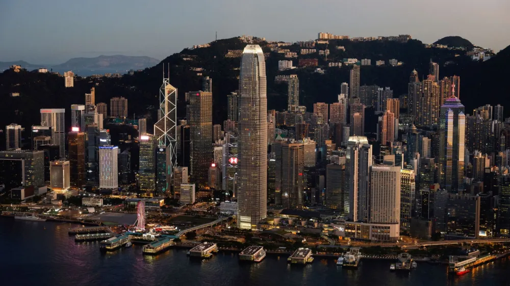 FILE PHOTO: A general view of Two International Finance Centre (IFC), HSBC headquarters and Bank of China in Hong Kong, China July 13, 2021. REUTERS/Tyrone Siu/File Photo