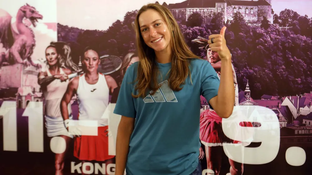 tenisačica Kaja Juvan, <br><br>- 08.08.2023 &ndash; Tenis Slovenija (Teni&scaron;ka zveza Slovenije) - novinarska konferenca pred začetkom ženskega turnirja WTA Zavarovalnice Sava v Ljubljani, <br><br>//FOTO: Tomaž Skale<br>