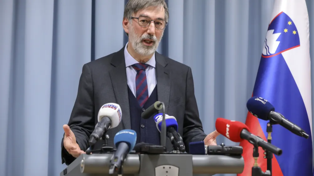 minister za vzgojo in izobraževanje dr. Darjo Felda - 06.03.2023 - Ministrstvo za vzgojo in izobraževanje - prvo uradno srečanje ministrstva za vzgojo in izobraževanje dr. Darja Felda in Sindikata vzgoje, izobraževanja, znanosti in kulture Slovenije (Sviz) po preoblikovanju resorjev //FOTO: Jaka Gasar