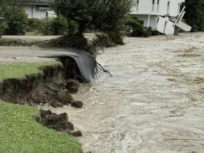 Razdejanje v občini Braslovče je bilo veliko, poplavljenih je bilo kar 250 objektov, od tega 150 vikendov in hiš v Letuški gmajni. Foto Tomaž Žohar