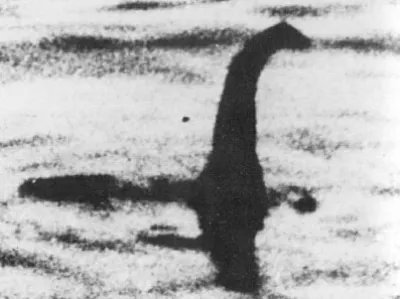 Loch Ness Nessie originalna slika