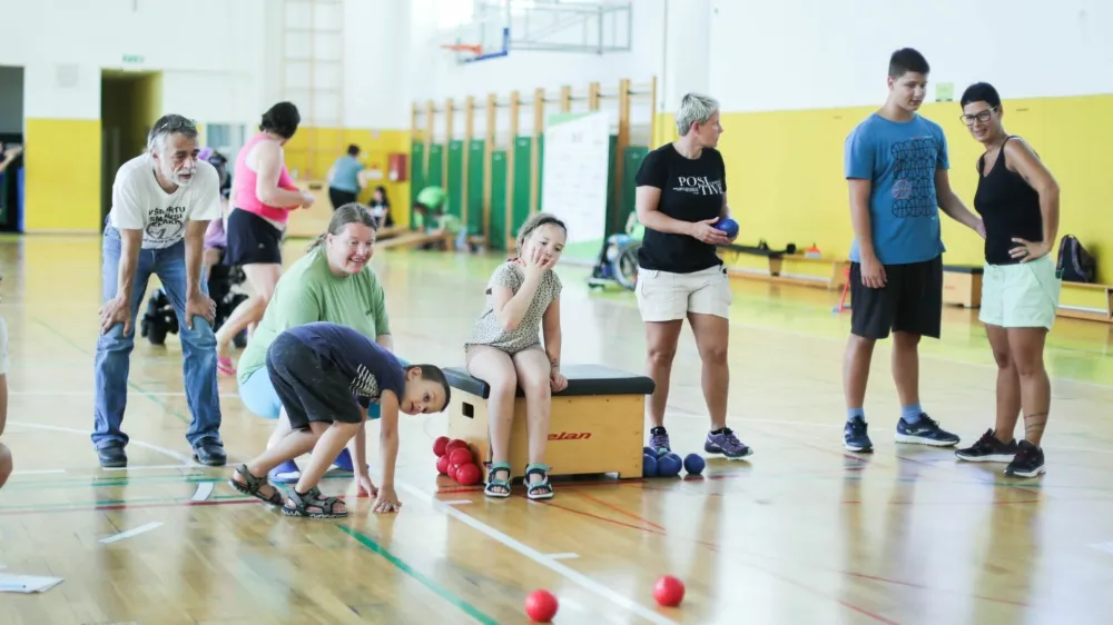 Udeleženci tabora so lahko preizkusili številne parašporte. 