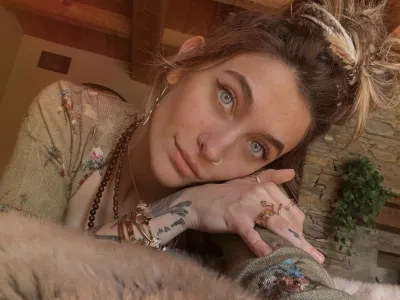 Paris Jackson je dejala, da njen oče ni želel, da bi se ljudje ukvarjali z njegovim rojstnim dnevom. F instagram