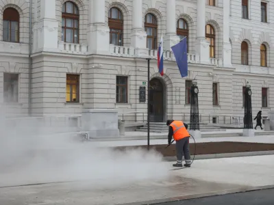Vrhovno sodišče utegne v četrtem poskusu vendarle dočakati imenovanje podpredsednice. 