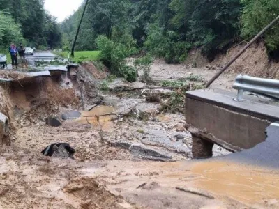 Ceste do Črne pri Kamniku, poplave 2023