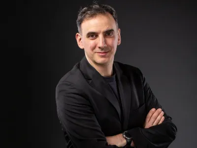 Aljaž Pengov Bitenc, kolumnist