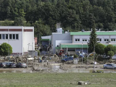 Industrijska cona Ljubno- Ljubno ob Savinji - odpravljanje posledic poplav – sanacija škode -- 08.08.2023 – najhujša naravna ujma v zgodovini Slovenije - prizadeti dve tretjini države - ujma - poplave – zemeljski plazovi – //FOTO: Luka Cjuha