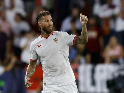 Soccer Football - Champions League - Group B - Sevilla v RC Lens - Ramon Sanchez Pizjuan, Seville, Spain - September 20, 2023 Sevilla's Sergio Ramos reacts REUTERS/Marcelo Del Pozo