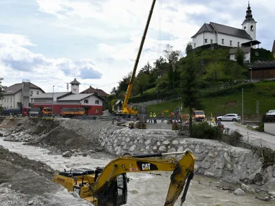 Poplave- 31.08.2023 – Gradnja novega mostu na cesti Kamnik–Stahovica.//FOTO: Nik Erik Neubauer