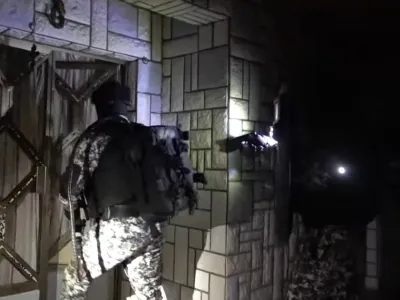 Srbski specialci med akcijo. 