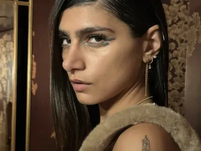 Mia Khalifa je podprla Hamas v konfliktu z Izraelom, zaradi česar se ji je med drugim odpovedal tudi Playboy. F instagram