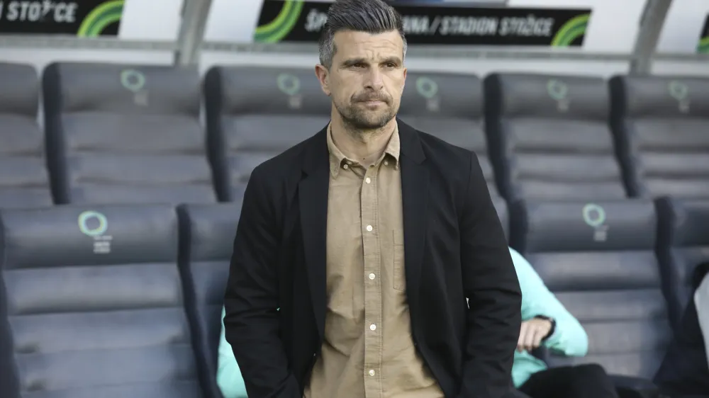 trener Koper Zoran Zeljković 30.04.2023 - Nogomet   -   Prva liga Telemach Olimpija - KoperFoto: Luka Cjuha