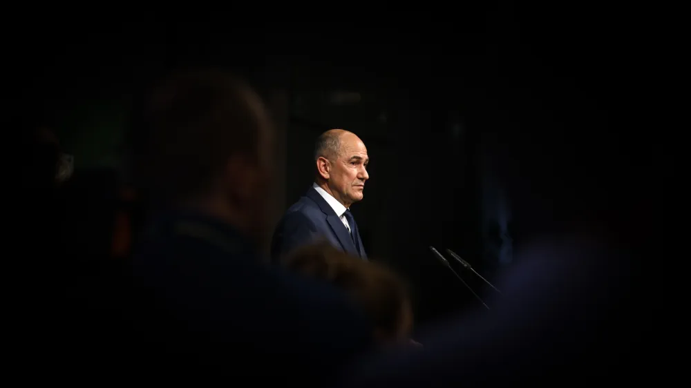 predsednik SDS in predsednik vlade Janez Janša- 24.04.2022 – Parlamentarne volitve 2022 - Volitve devetega sklica Državnega zbora Republike Slovenije - druge redne državnozborske volitve po letu 2008  //FOTO: Luka Cjuha