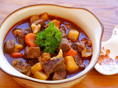 Hungarian goulash, Madžarski golaž