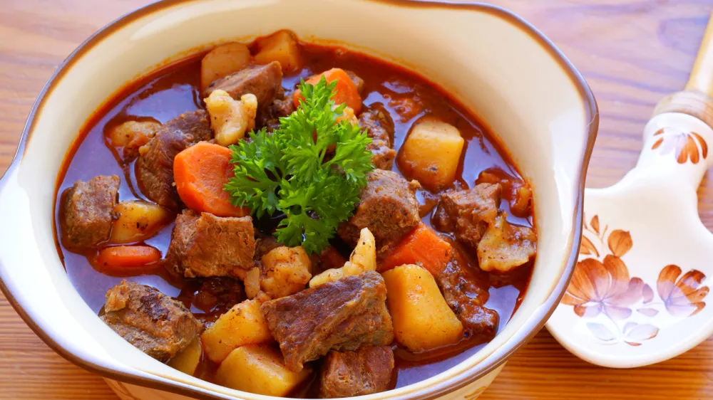 Hungarian goulash, Madžarski golaž