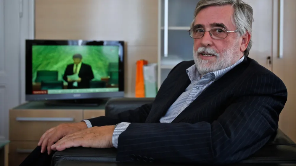 Du&scaron;an Kumer, poslanec - član stranke Socialnih demokratov (SD) v Državni zbor (DZ) izvoljen leta 2004//FOTOOPOMBA: ZA OBJAVO V PRILOGI &ndash; DNEVNIKOV OBJEKTIV - INTERVJU 2011