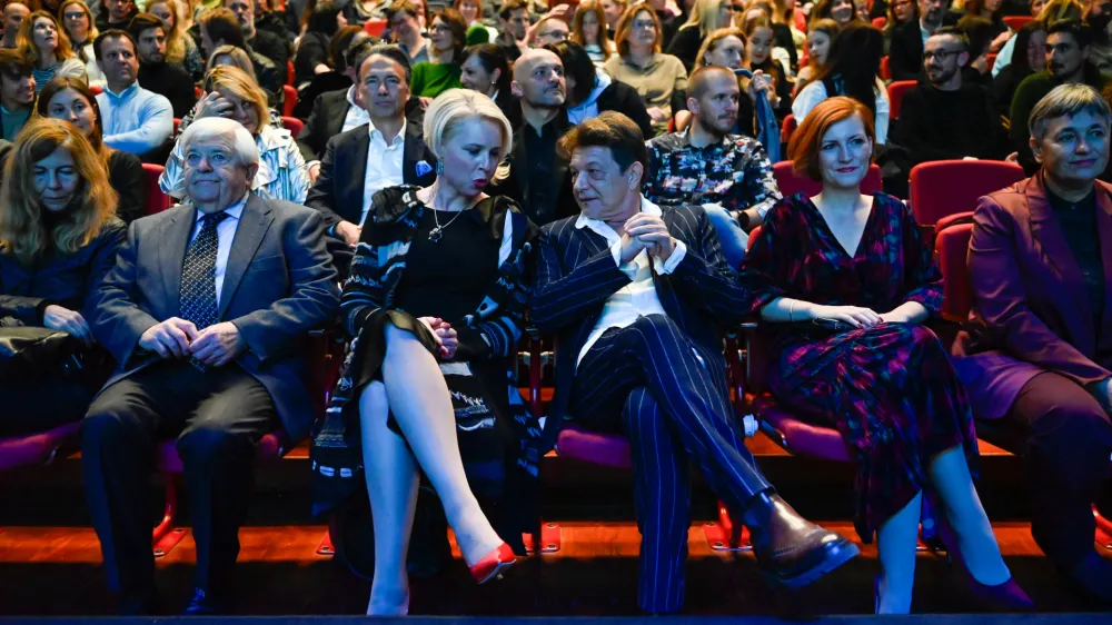 Odprtja festivala Liffe se je udeležilo več znanih obrazov iz politike. 