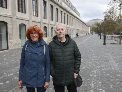 Upokojena arhitekta Smilja Repič Burger in Borut Burger sta sodelovala pri prepoznavanju pomena zapuščine nekdanje tovarne Rog tako v arhitekturnem kot družbenem smislu. 