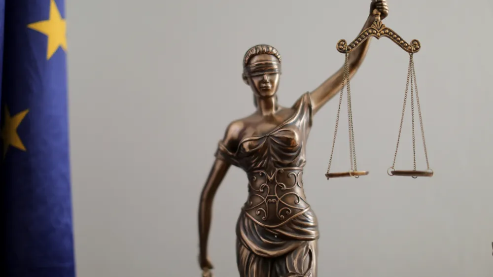 Sodba v glavnem delu ni pravnomočna, je pa tožilstvo najbolj ključen očitek umaknilo samo – po neuradnih informacijah zaradi izvedenskega mnenja. 