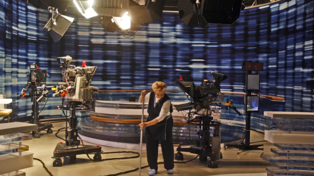 Studio 1<br><br><br>- RTV - Radiotelevizija Slovenija - Televizija SLO - ilustrativna fotografija//FOTO: Bojan Velikonja