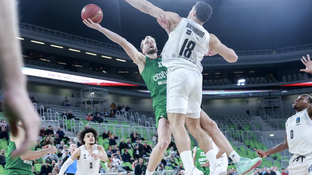 Jaka Blažič- 29.11.2023 – košarka - Cedevita Olimpija: Pariz, evropski pokal, 9. krog: //FOTO: Jaka Gasar