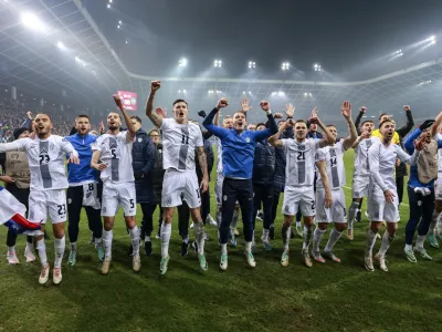 - slavje - slovenska nogometna reprezentanca se je uvrstila na Euro 2024 -- 20.11.2023 – nogomet – Slovenija: Kazahstan, kvalifikacije za nogometno evropsko prvenstvo EP 2024, 10. krog: skupina H, //FOTO: Jaka Gasar