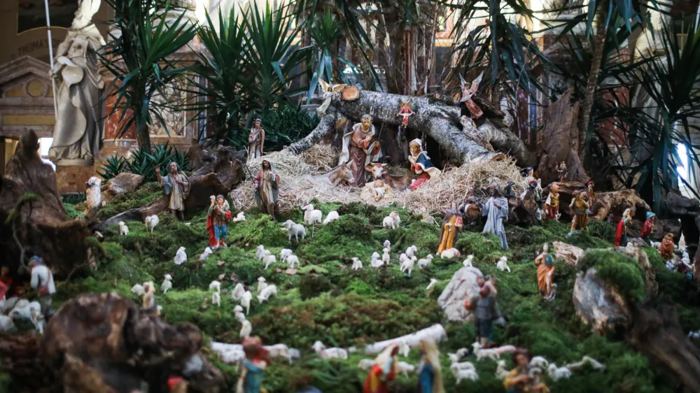 &mdash; jaslice- 21.12.2020 - Franči&scaron;kanska cerkev Marijinega oznanenja v Ljubljani &ndash; //FOTO: Bojan Velikonja