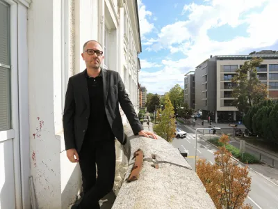 Maribor - Mestna občina Maribor - MOM - Intervjuji - Portret - Gregor Reichenberg, arhitekt, podžupan za področje arhitekture in prostora - - Avtor: Andrej Petelinšek