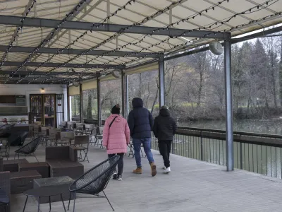 - 08.01.2024 - Čolnarna Park Tivoli – gostinski lokal so zaradi slabe higiene zaprli //FOTO: Jaka Gasar