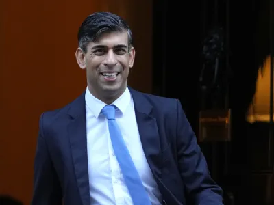 Britain's Prime Minister Rishi Sunak leaves 10 Downing Street to attend the weekly session of Prime Ministers Questions in parliament, in London, Wednesday, Jan. 10, 2024. (AP Photo/Kirsty Wigglesworth)