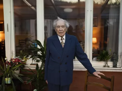 Koreograf, režiser, direktor, umetni&scaron;ki vodja, zdravnik, baletni solist, profesor, organizator, publicist, prevajalec, kolesar