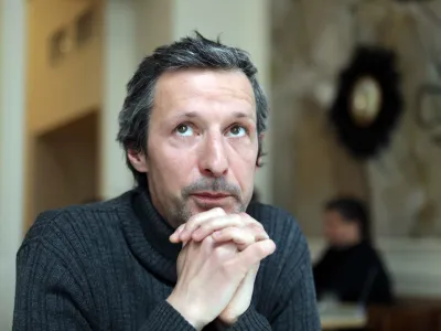 - 20.04.2022 - Boštjan Narat, glasbenik, filozof, skladatelj, performer, soustanovitelj in gonilna sila glasbene skupine Katalena//FOTO: Tomaž SkaleOPOMBA: DNEVNIKOV OBJEKTIV 2022 – INTERVJU