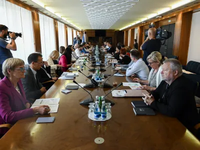 - 12.05.2022 - Poslanska skupina PS Gibanje Svoboda &ndash; prvo srečanje 41 poslancev GS -//FOTO: Nik Erik Neubauer