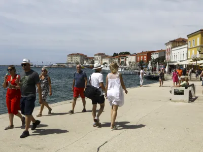 Poreč1.08.2023 - Hrvaška Istra - turizem - poletje - počitnice - turisti - turistična sezonaFOTO: Luka Cjuha