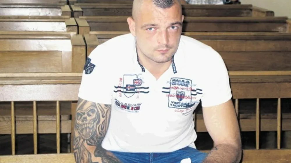 Tomaž Simonič - Satan je najprej dobil 17 let zapora, višje sodišče mu je kazen znižalo na deset let. F Dragana Stanković Q