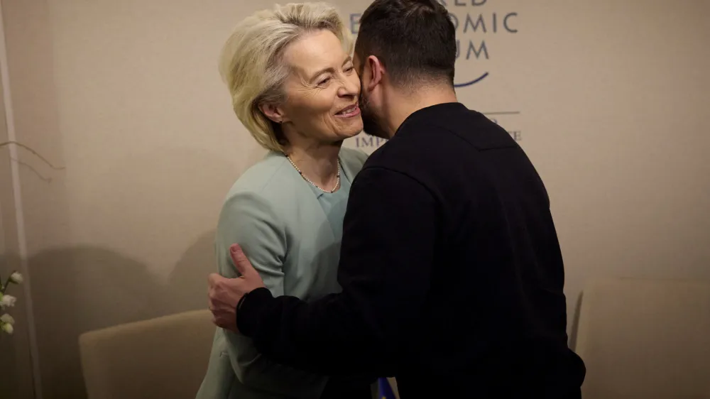 Ukraine's President Volodymyr Zelenskiy and President of the European Commission Ursula von der Leyen welcome each other before their meeting during the World Economic Forum (WEF) in Davos, Switzerland January 16, 2024. Ukrainian Presidential Press Service/Handout via REUTERS ATTENTION EDITORS - THIS IMAGE HAS BEEN SUPPLIED BY A THIRD PARTY.