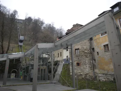 - tirna vzpenjača 2011 - peta obletnica obratovanja tirne vzpenjače na Ljubljanski grad - //FOTO: Tomaž Zajelšnik