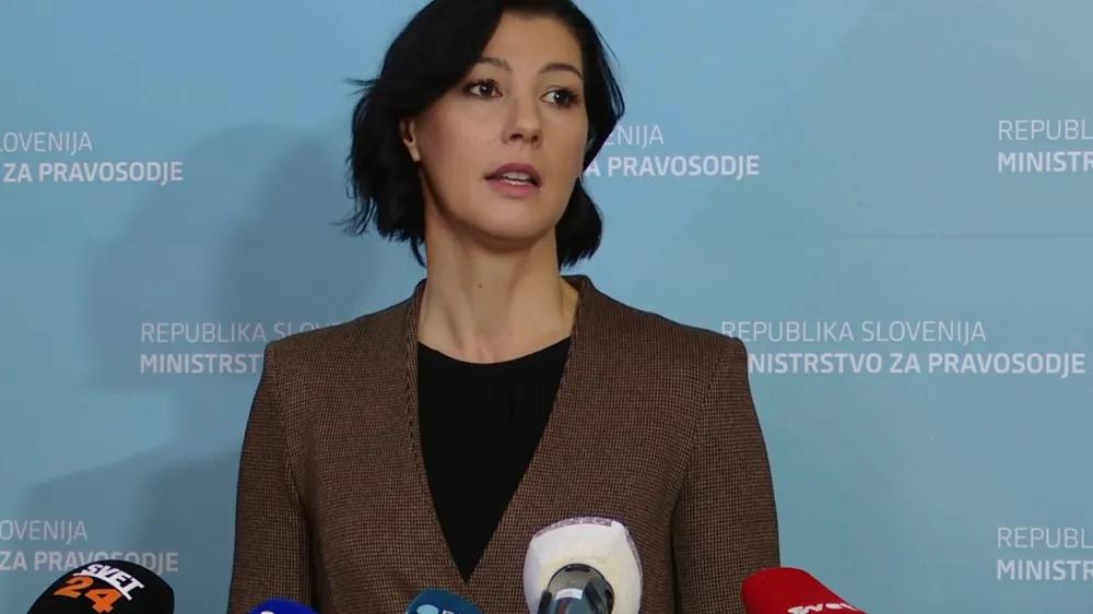 Ljubljana, ministrstvo za pravosodje.<br>Pravosodna ministrica Dominika Svarc Pipan je dala izjavo za medije o aktualnih dogodkih.<br>Foto: STA