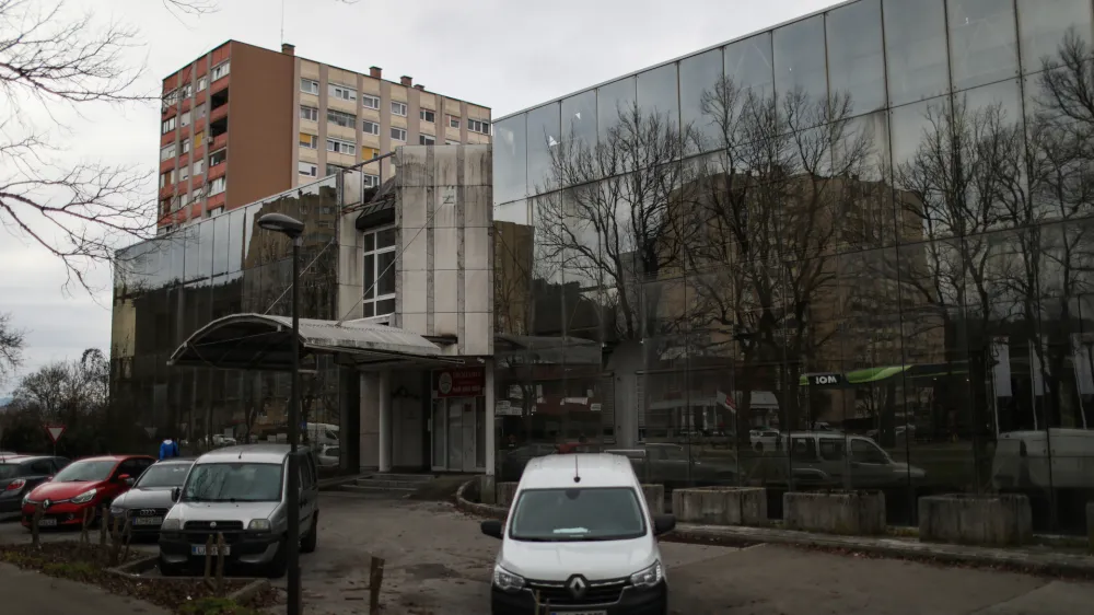 28.12.2023. - Stavba na Litijski cesti 51, ki naj bi jo država kupila za potrebe pravosodja.//FOTO: Bojan Velikonja