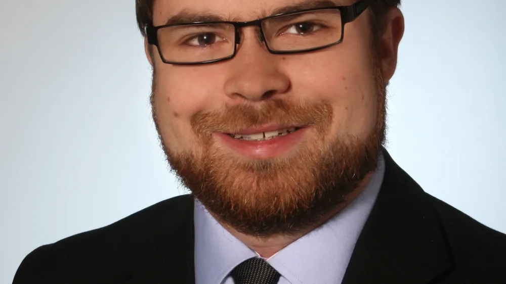 dr. Hans-Ludwig Buchholz, politolog in vodja in&scaron;tituta Frank-Loeb