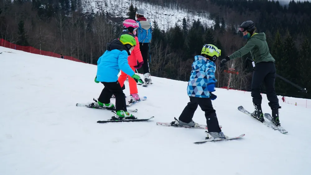 Na Zatrniku so pripravljeni na začetek obratovanja smučišča. 