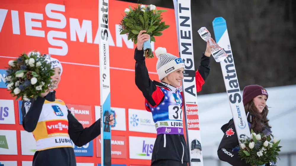 Ljubno ob Savinji.<br>Udelezba predsednice republike Natase Pirc Musar na tekmi svetovnega pokala v smucarskih skokih za zenske v Ljubnem ob Savinji.