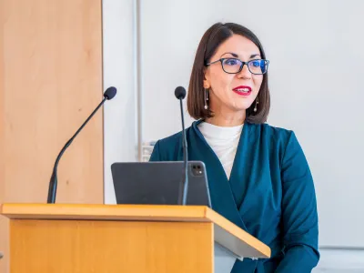 Ljubljana, Fakulteta za elektrotehniko.<br>Druga slovenska konferenca o cipih in polprevodnikih SLO-chip 2024.<br>Ministrica za digitalno preobrazbo Emilija Stojmenova Duh.<br>Foto: arhiv Fakultete za elektrotehniko Univerze v Ljubljani