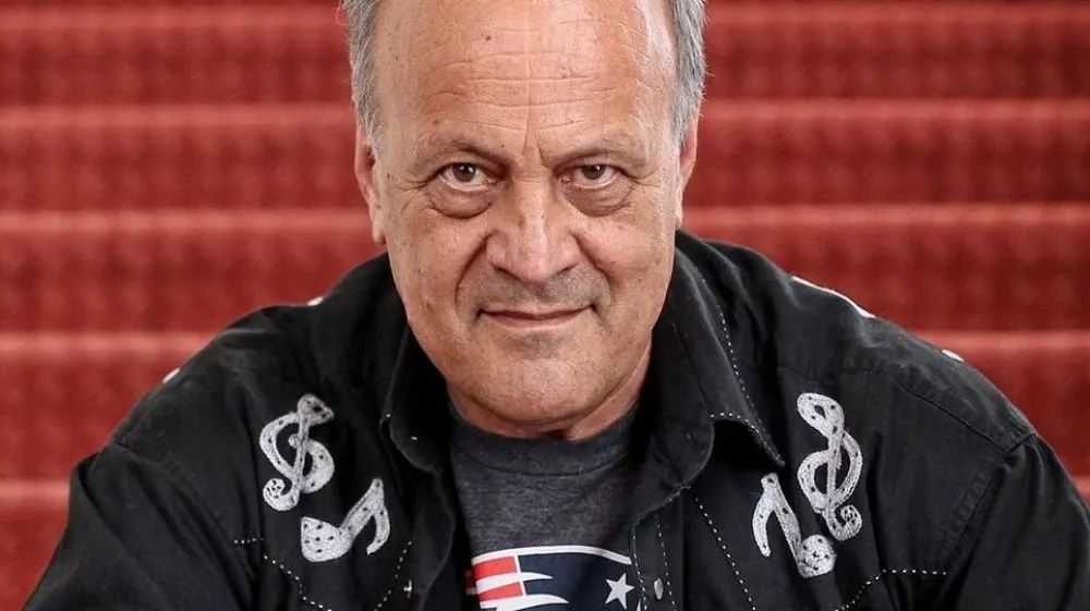 Režiser Jakov Sedlar bi snemal film z zvezdniki. F facebook