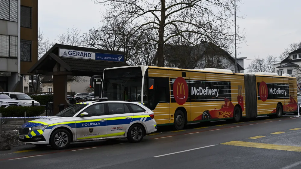 - 02.02.2024 – Napad z nožem na avtobusu št. 14. //FOTO: Nik Erik Neubauer