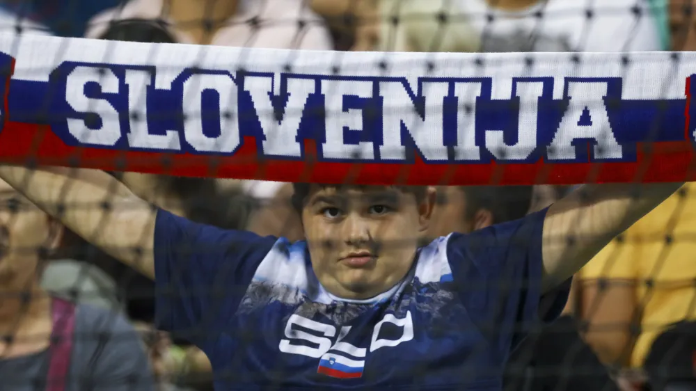 - 15.09.2023 - Stadion Stožice - Zvezde nogometa za žrtve poplav - dobrodelna nogometna tekma za pomoč prizadetim v nedavnih poplavah v Sloveniji na pobudo predsednika Evropske nogometne zveze Uefe Aleksandra Čeferina, //FOTO: Luka Cjuha