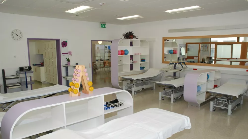 Univerzitetni rehabilitacijski inštitut Soča, nov prizidek ambulantno-rehabilitacijske službe