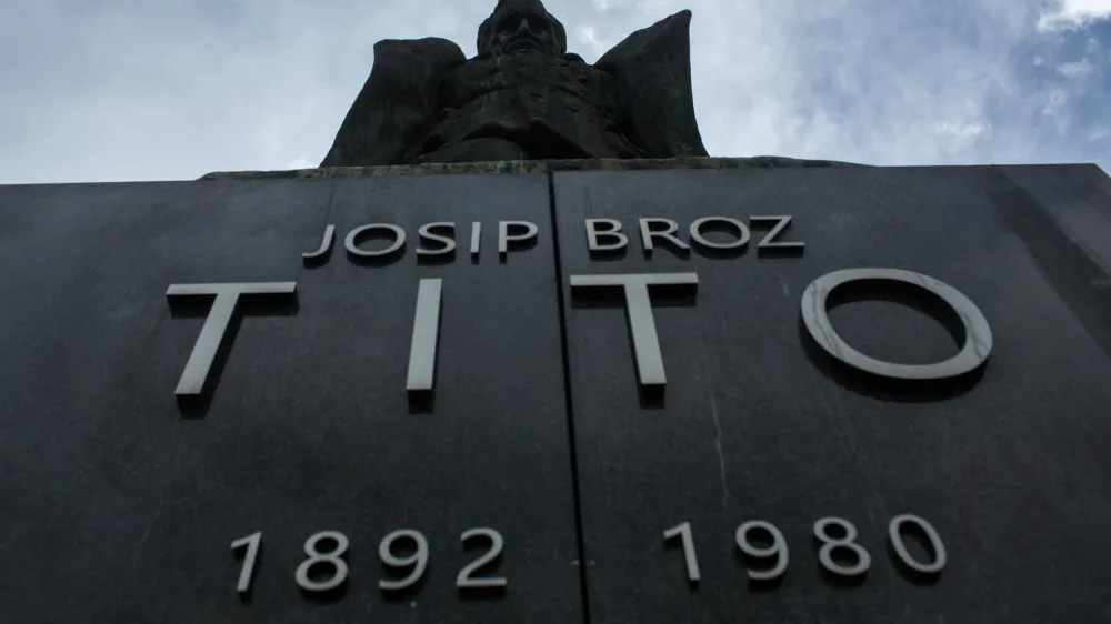 ﻿- 13.05.2017 - Josip Broz - Tito, spomenik v Velenju   //FOTO: Jaka Gasar